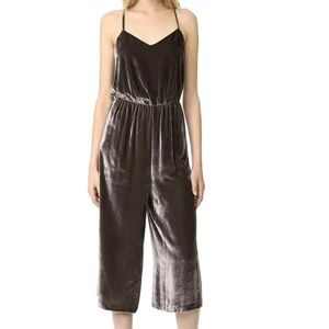 Madewell Velvet Jumpsuit in Silverish Gray Size 0